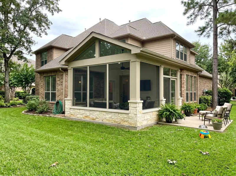 120 sq ft Limestone Four-season Modern sunroom